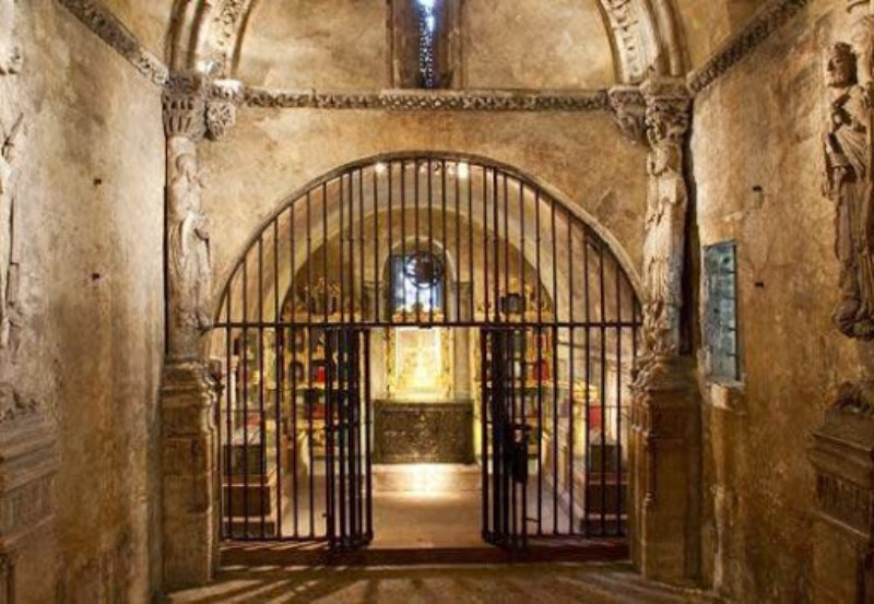 Cámara Santa, Catedral San Salvador de Oviedo