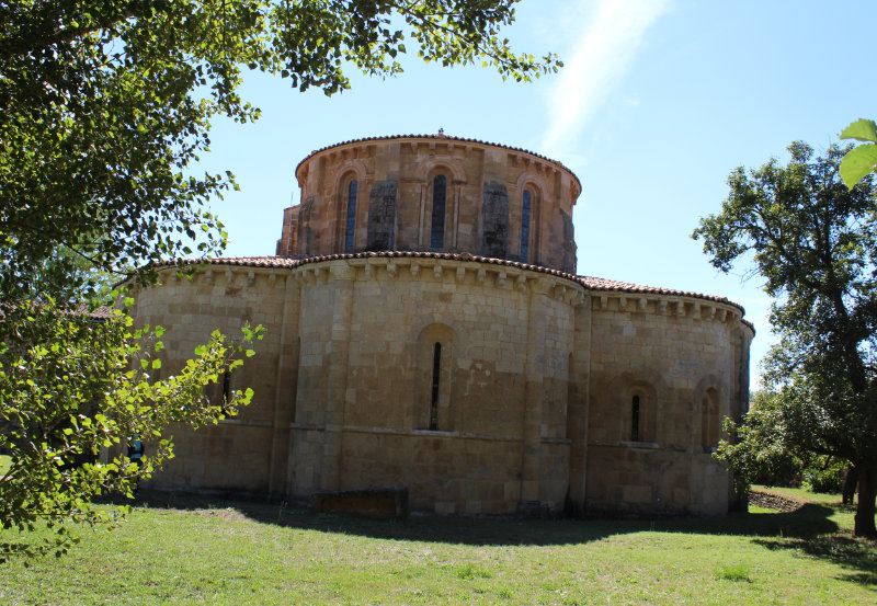 Iglesia Santa María de Gradefes