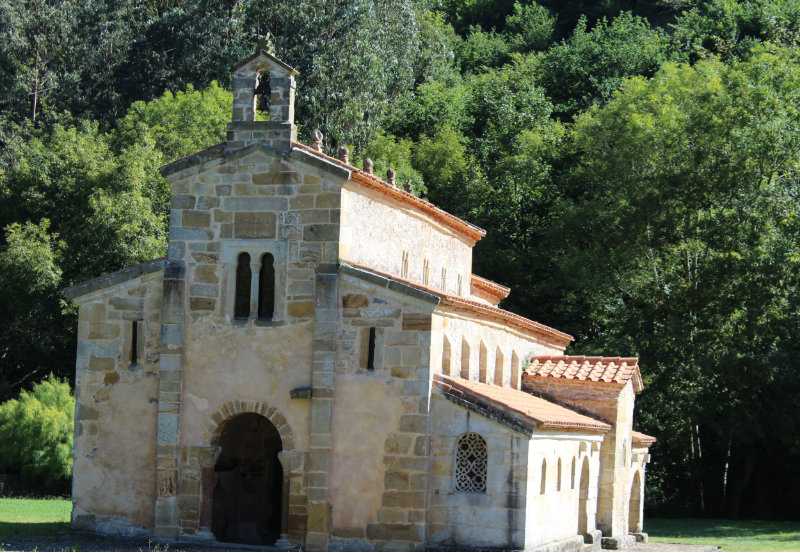 Iglesia de San Salvador de Valdedios