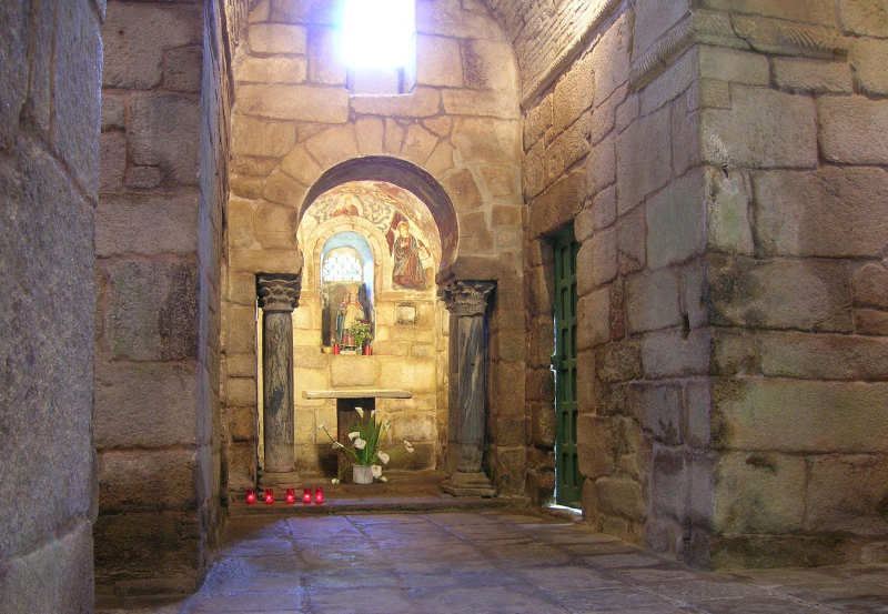 Interior de Iglesia Santa Comba de Bande, Orense