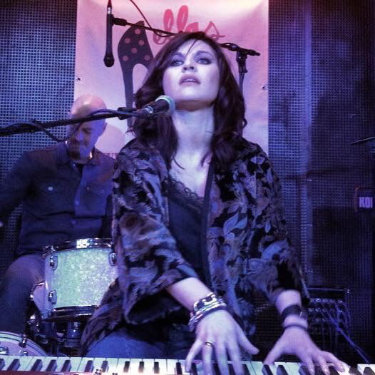 Nur Elosegui Cantante Clases Técnica Vocal