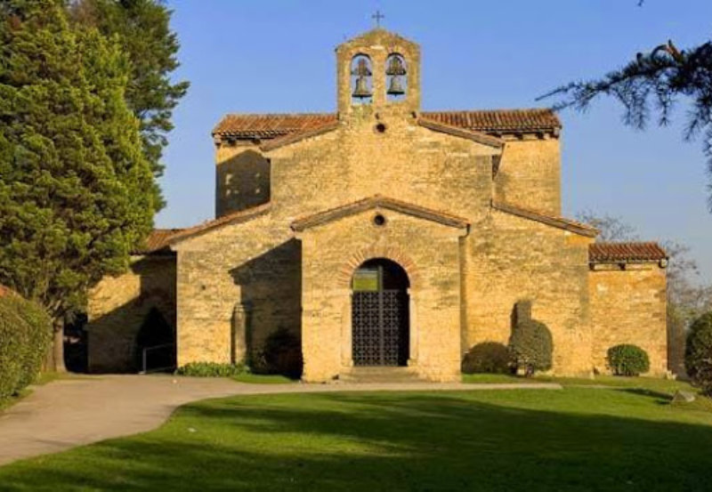 Inglesia de San Julián de Prados, Asturias