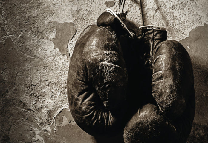 El ruido que nos separa Pedro Aranda Detalle Portada