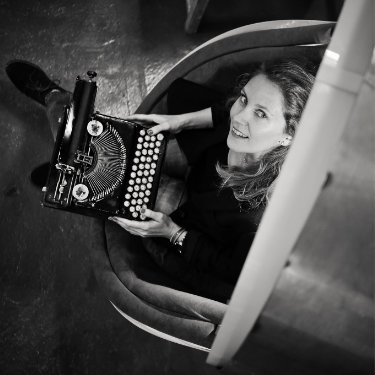 Cristina Martin Jimenez Pagina Oficial Facebook