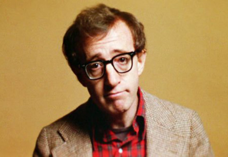 Woody Allen en un fotograma de la película Annie Hall