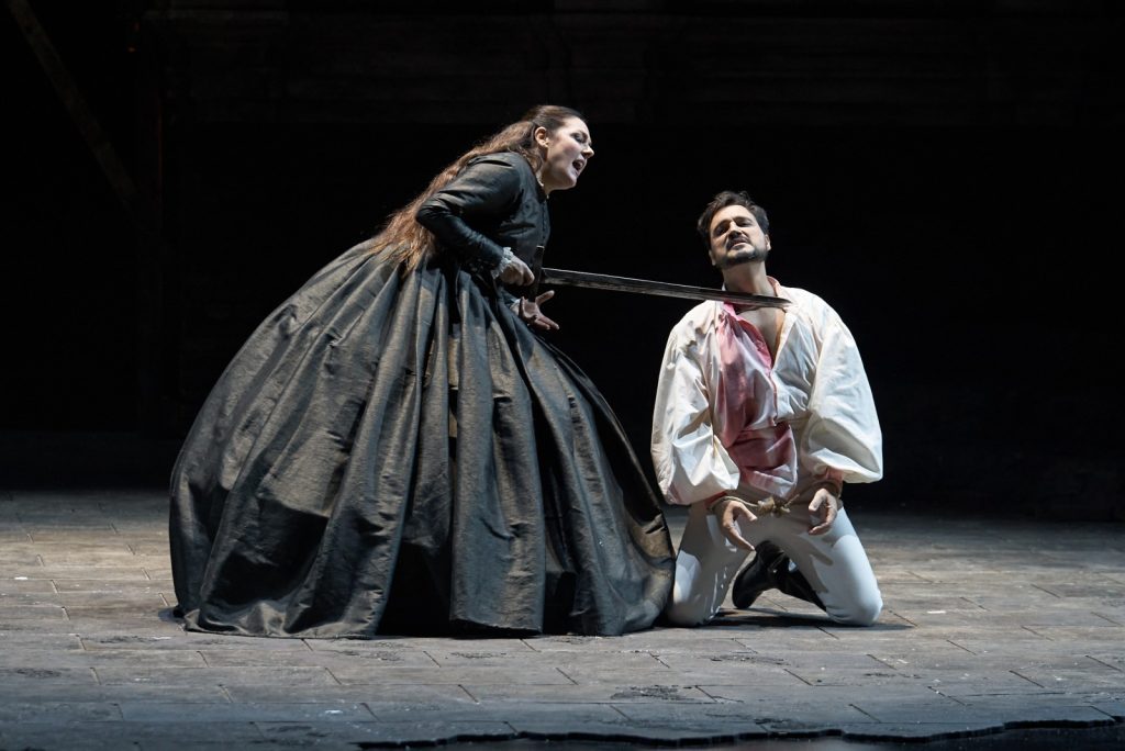 Maestranza, Norma, Bellini, foso