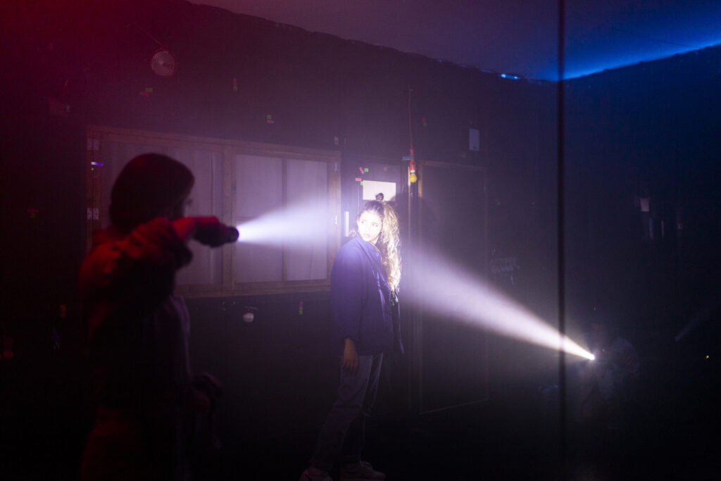 Zombi, Celso Giménez, Teatro Central