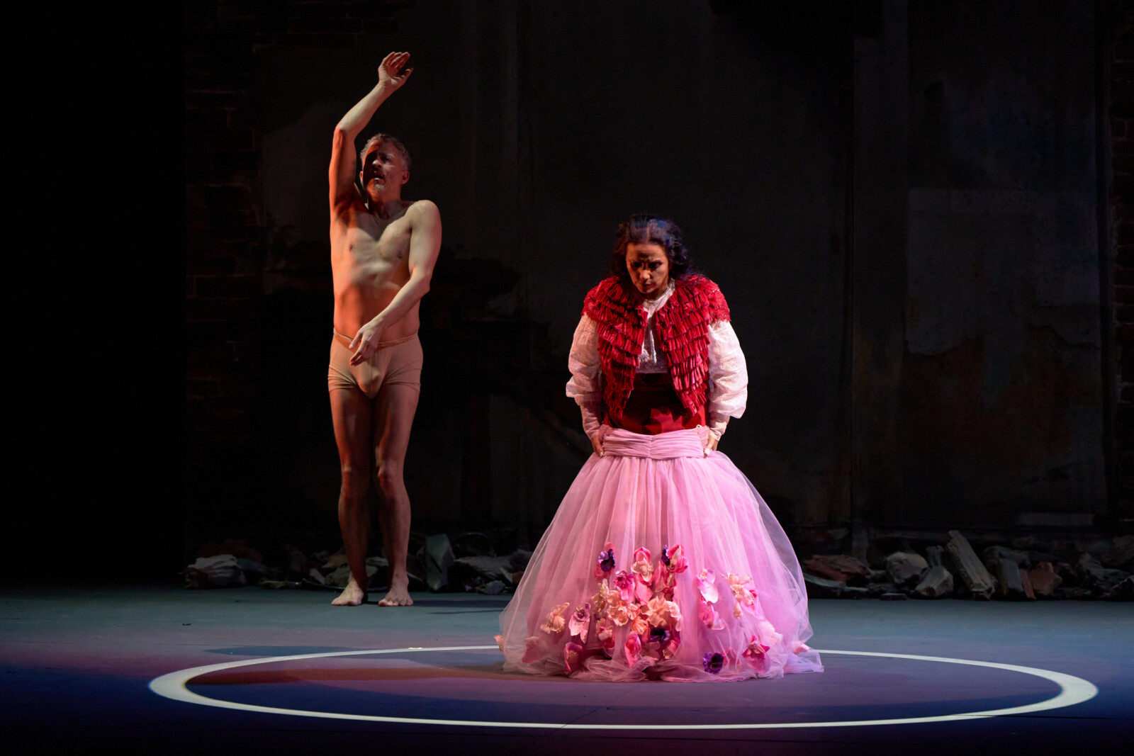 Eva Yerbabuena, Baile, Vida