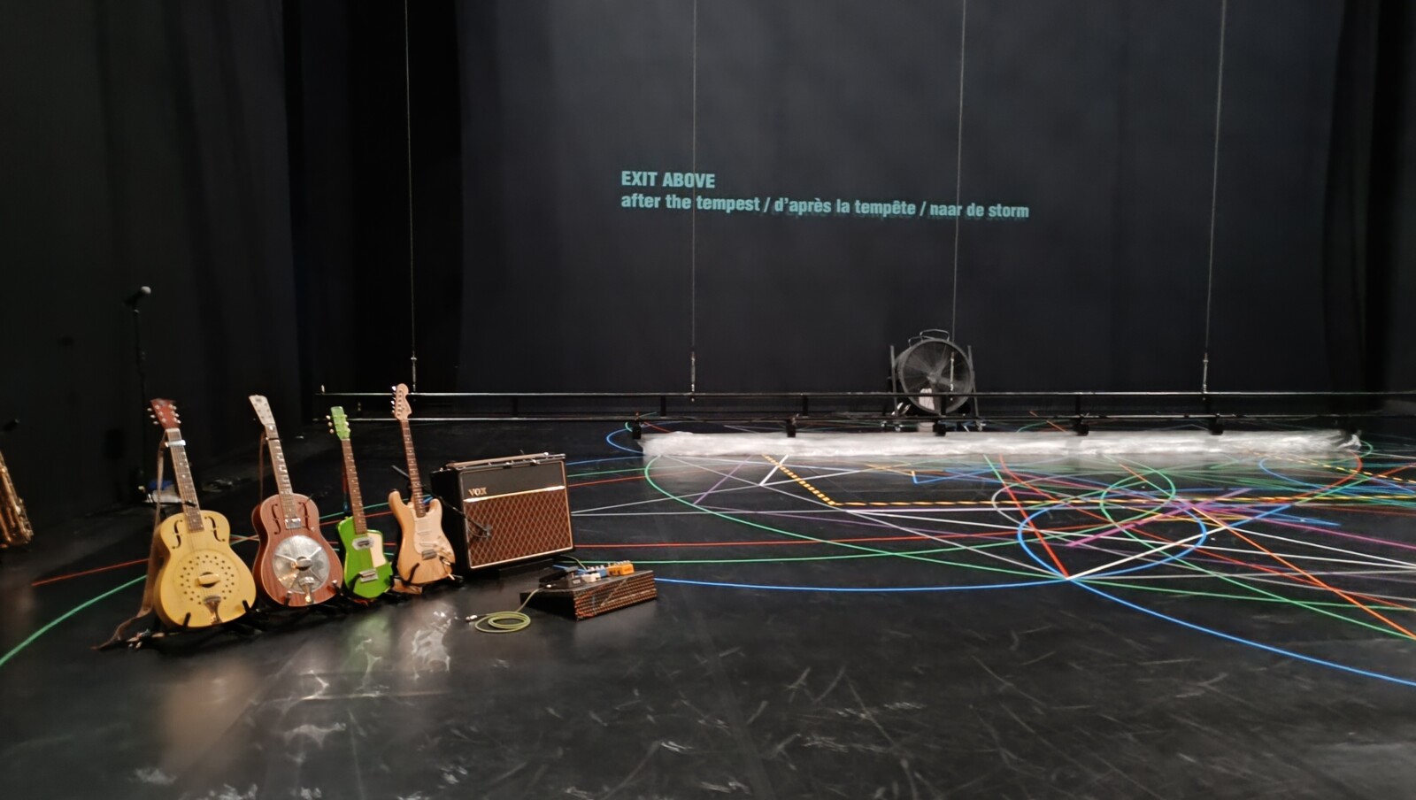 DESCARO, Keersmaeker, GUITARRA, EXIT ABOVE, MÚSICA