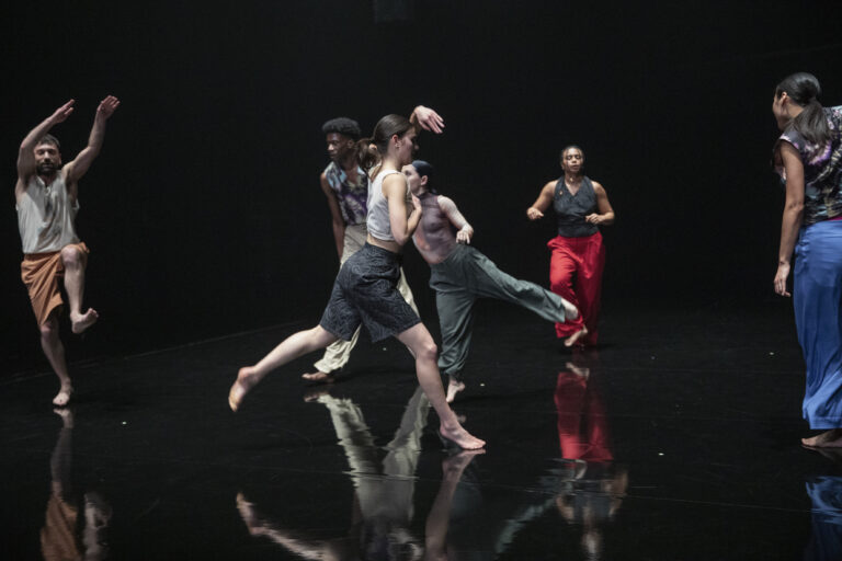 OÍDOS BIEN ENTRENADOS, Teatro, Jan Martens, Grip