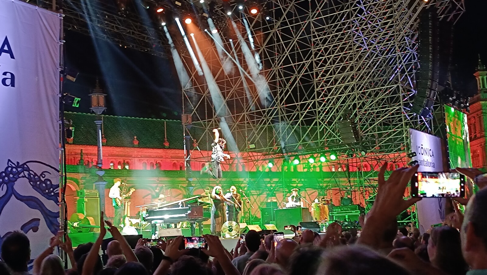 Jamie Cullum, Icónica, Sevilla, Música, Jazz, abanico, Partitura para el Fuego, trickster