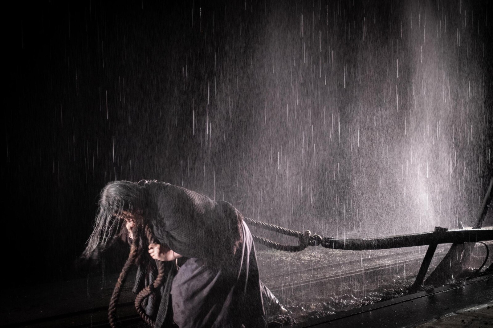 Energía, FC BERGMAN, teatro central, rito