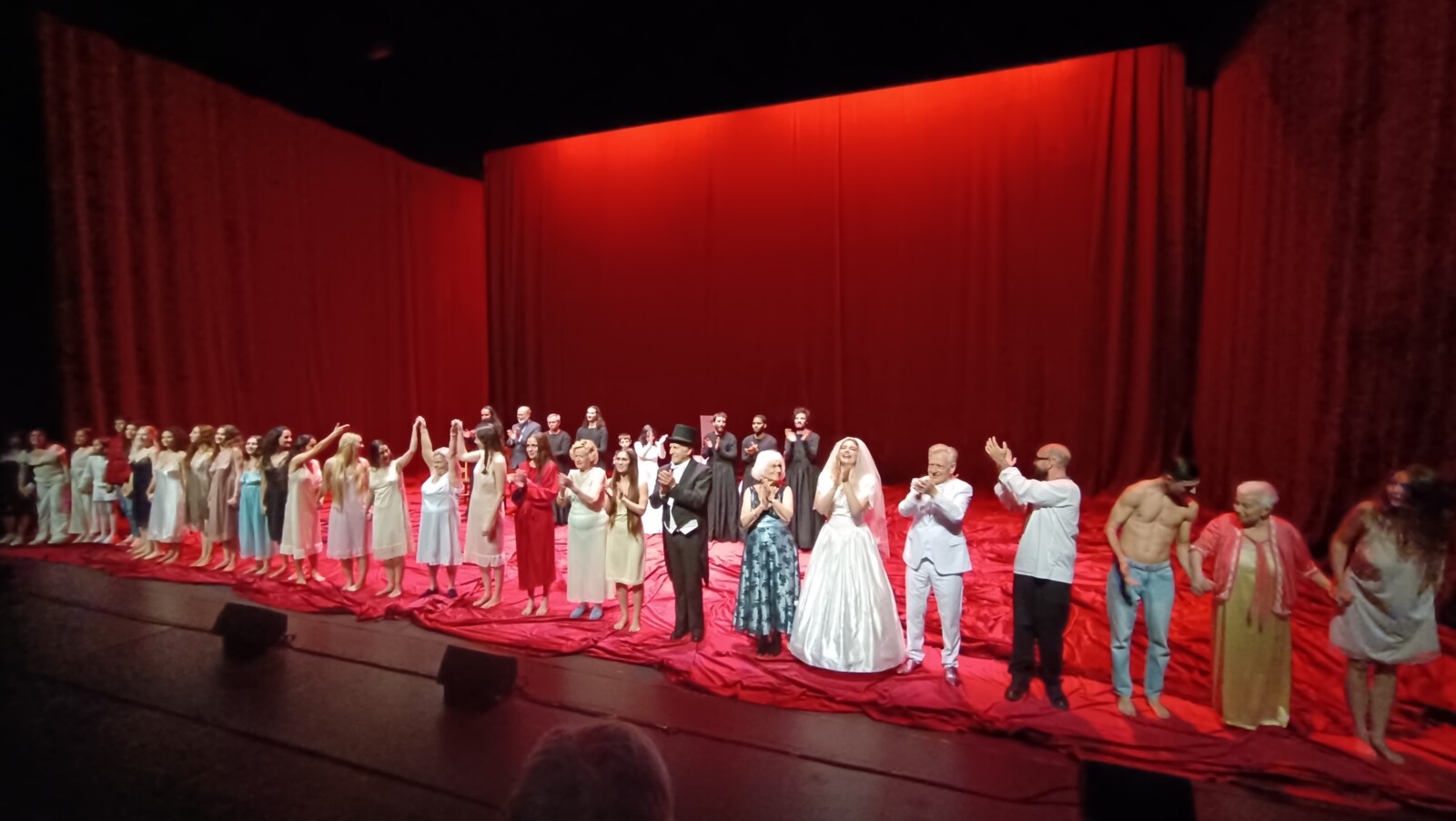 Angélica Liddell, Blixen, teatro, vudú, teatro central