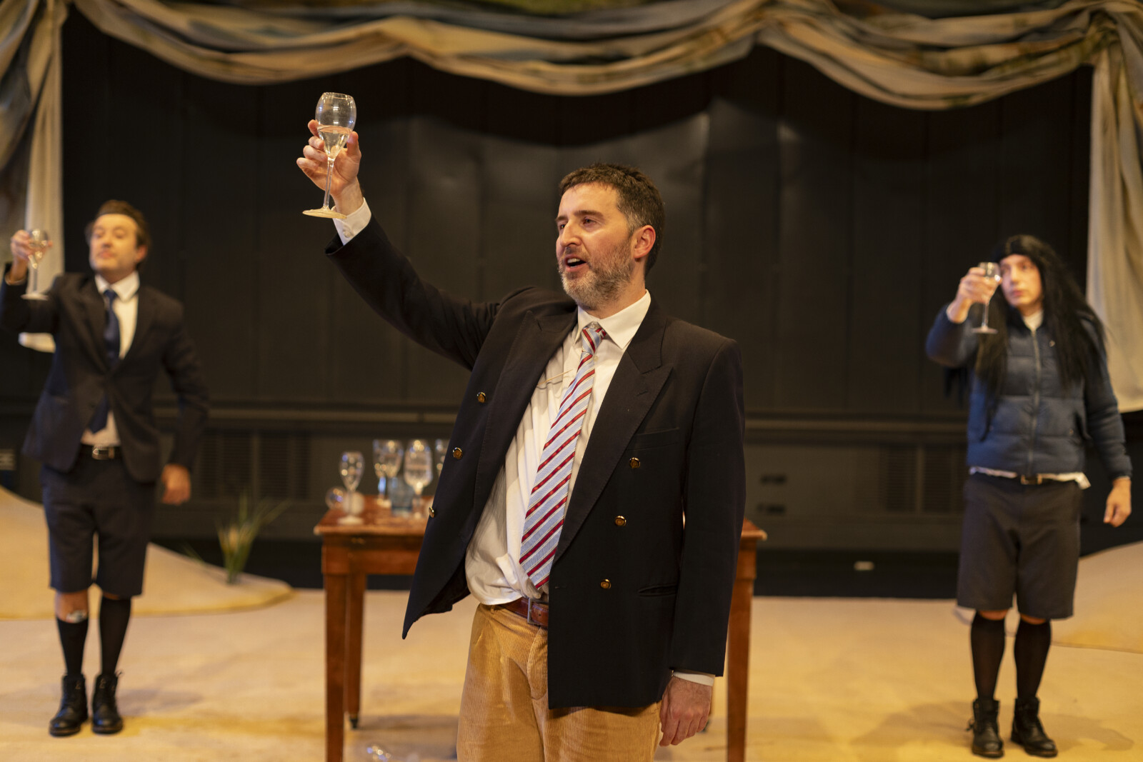 Club caníbal, agua, teatro, humor