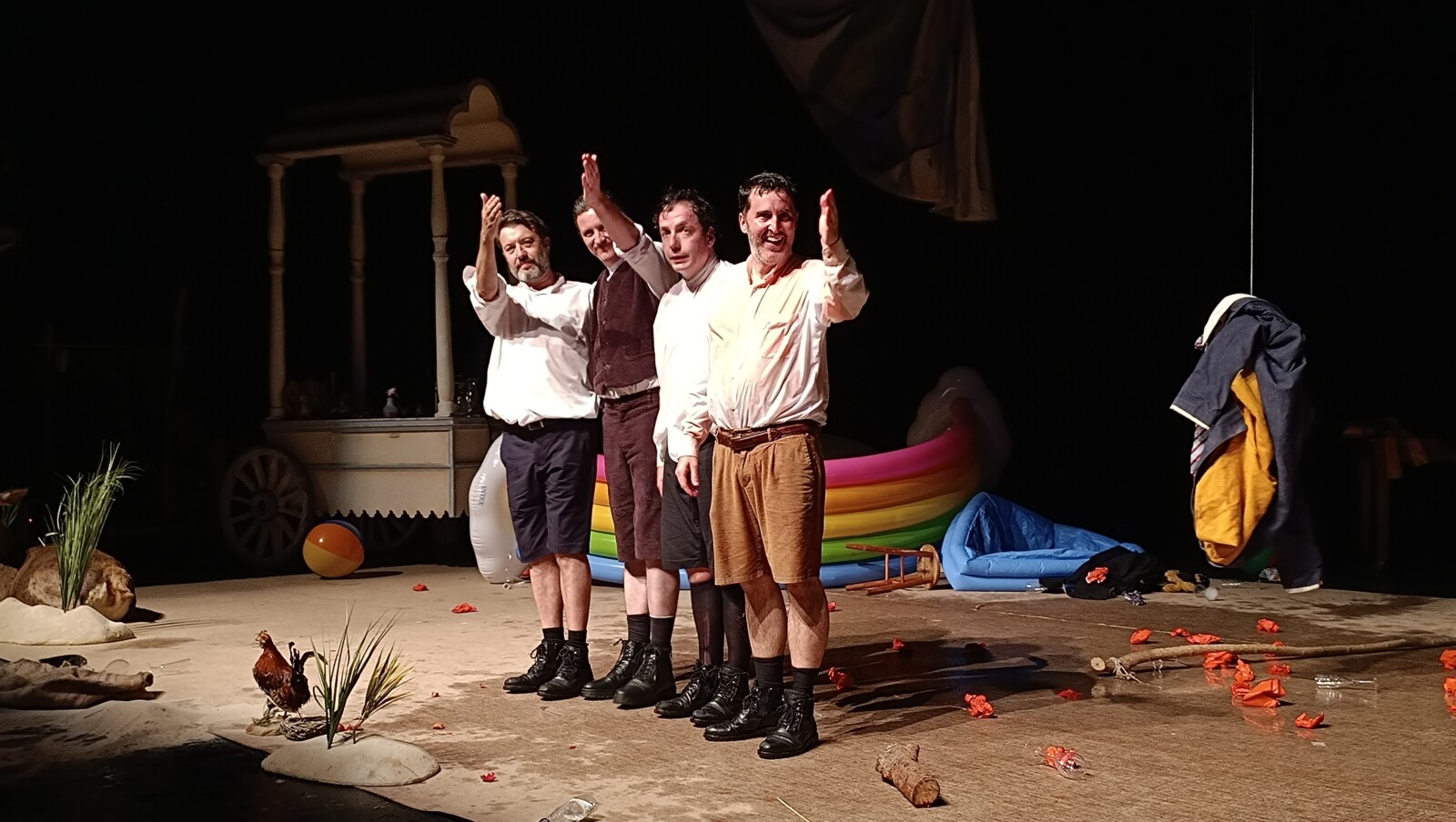 Club caníbal, agua, teatro, humor