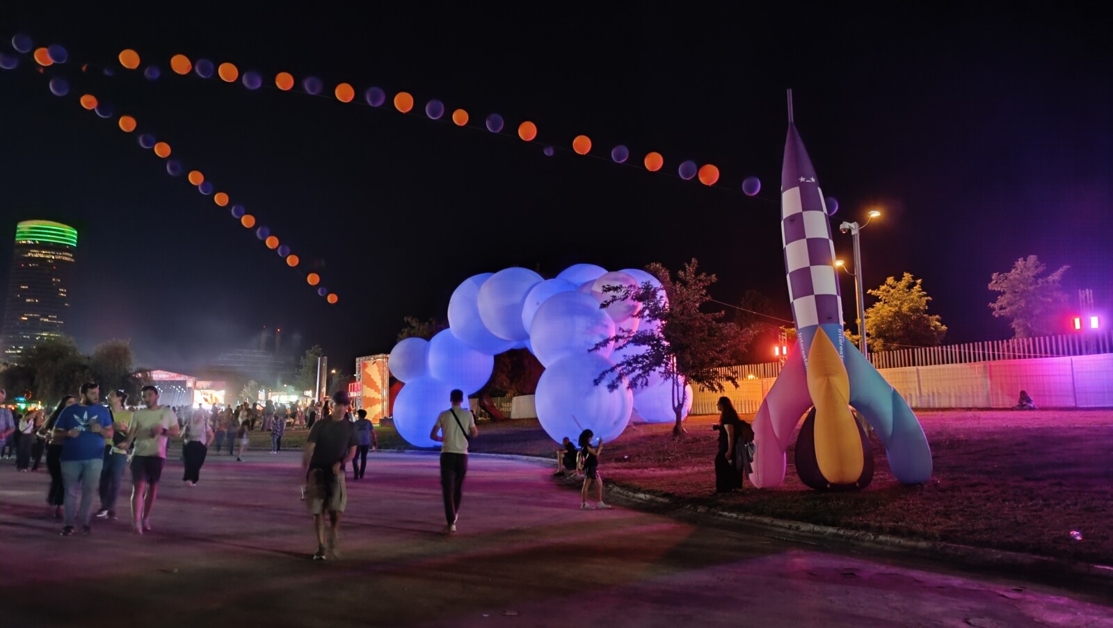 INTERESTELAR, Mikel Izal, PARTITURA PARA EL FUEGO