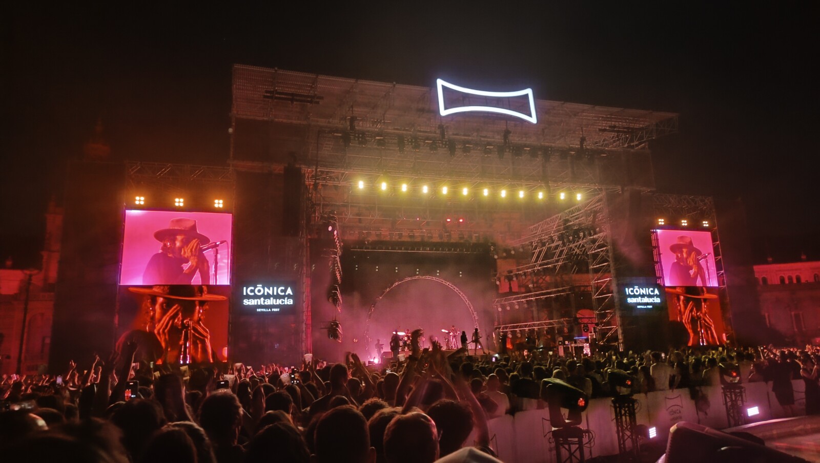 Leiva, Icónica, Sevilla, Música, rock, Partitura para el Fuego, trickster