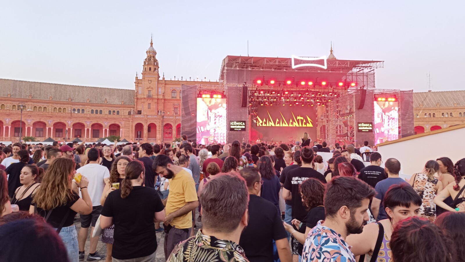 LA RAÍZ, O'FUNK'ILLO, REINCIDENTES, Icónica, Sevilla, Música, rock, Partitura para el Fuego, trickster