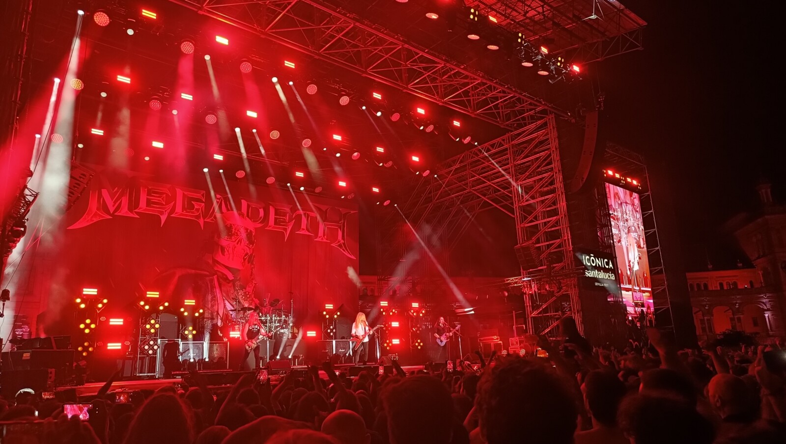 MEGADETH, metal, Angelus Apatrida, Icónica, Sevilla, Música, Partitura para el Fuego, trickster