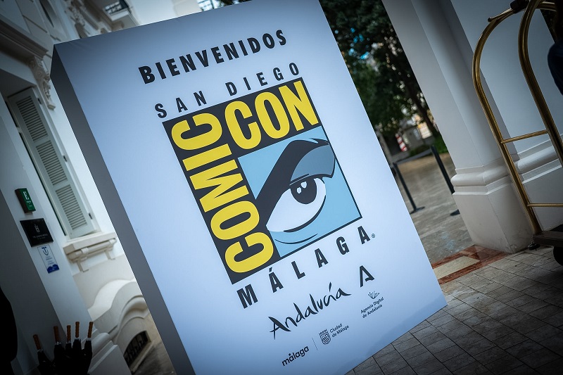 COMIC-CON MÁLAGA POR PRIMERA VEZ EN ESPAÑA HÉROES ASISTENCIA COMIC MANGA ENCUENTRO ARTE 