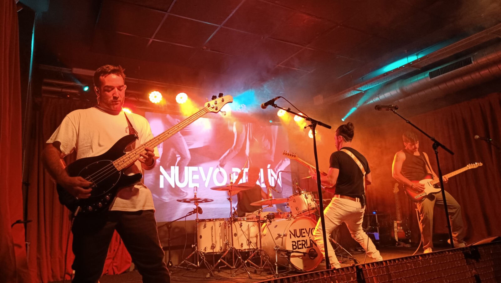 NUEVO BERLÍN, MORLEY, SALA X, PARTITURA PARA EL FUEGO, ALBERTO REVIDIEGO