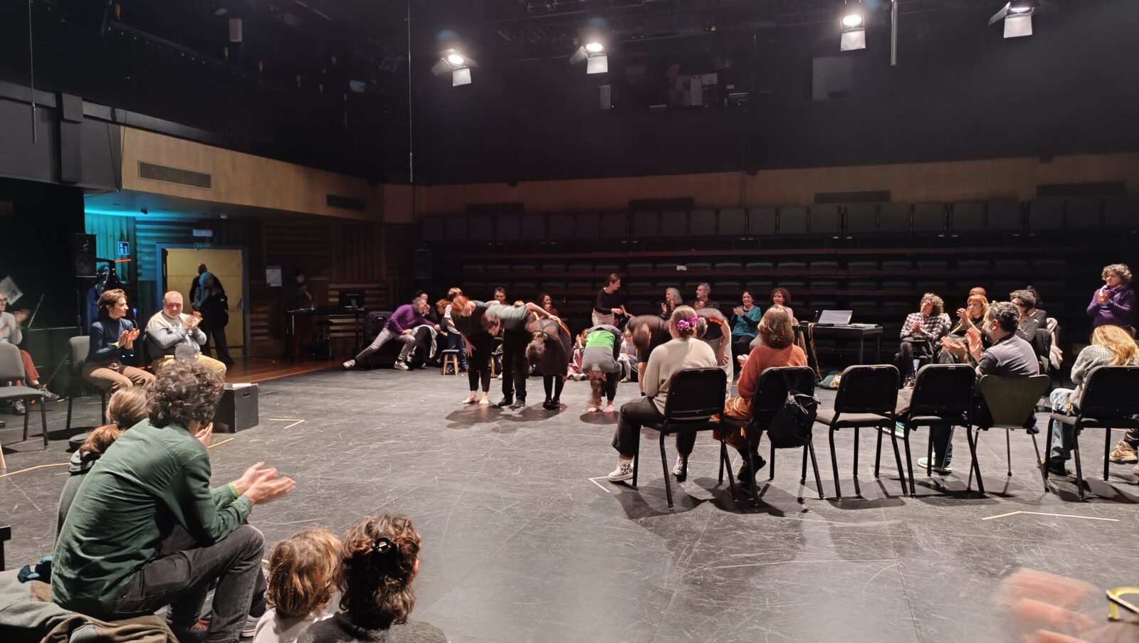 EIDÔLON – Aristófocles eterno, crónicas literarias de Alberto Revidiego para cubrir las Artes Escénicas de Sevilla