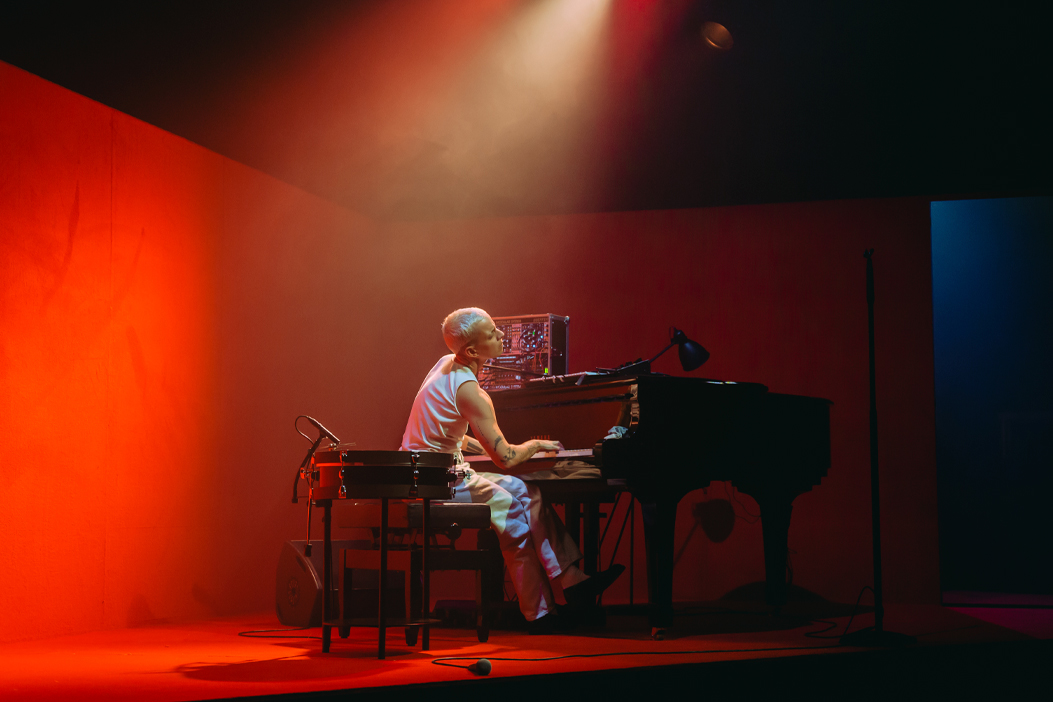 Clara Peya, Ariadna Peya, Les Impuxibles, Caramel, Alberto Revidiego, Teatro Clásico, EIDÔLON – Aristófocles eterno, Teatro Central