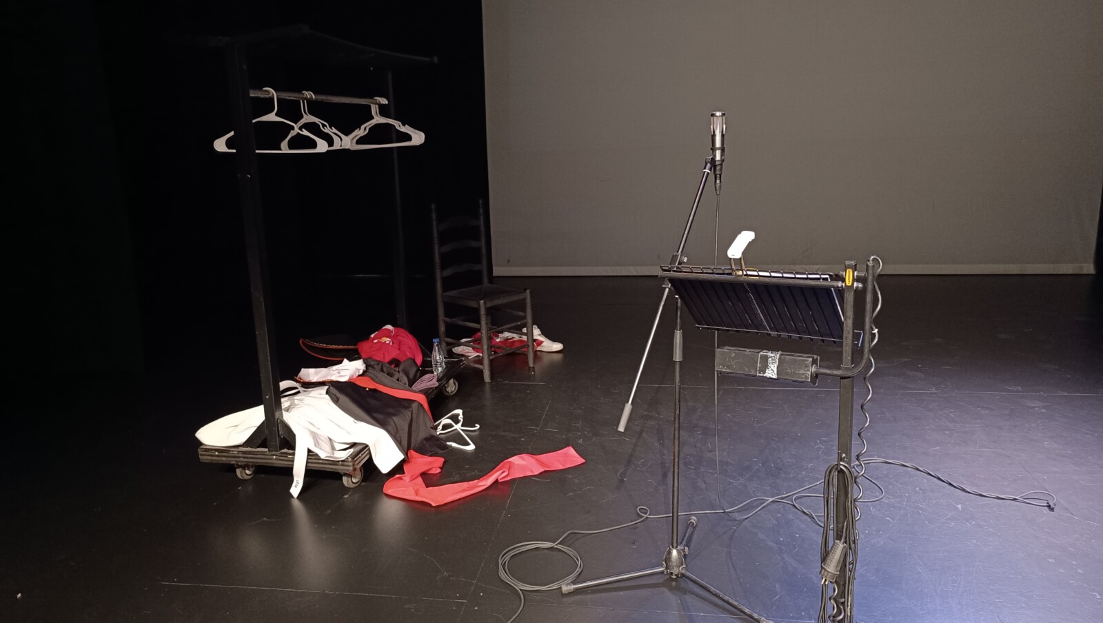 163 centímetros, Abraham Boba, León Benavente, Alberto Revidiego, Teatro Clásico, EIDÔLON, Aristófocles eterno, Teatro Central