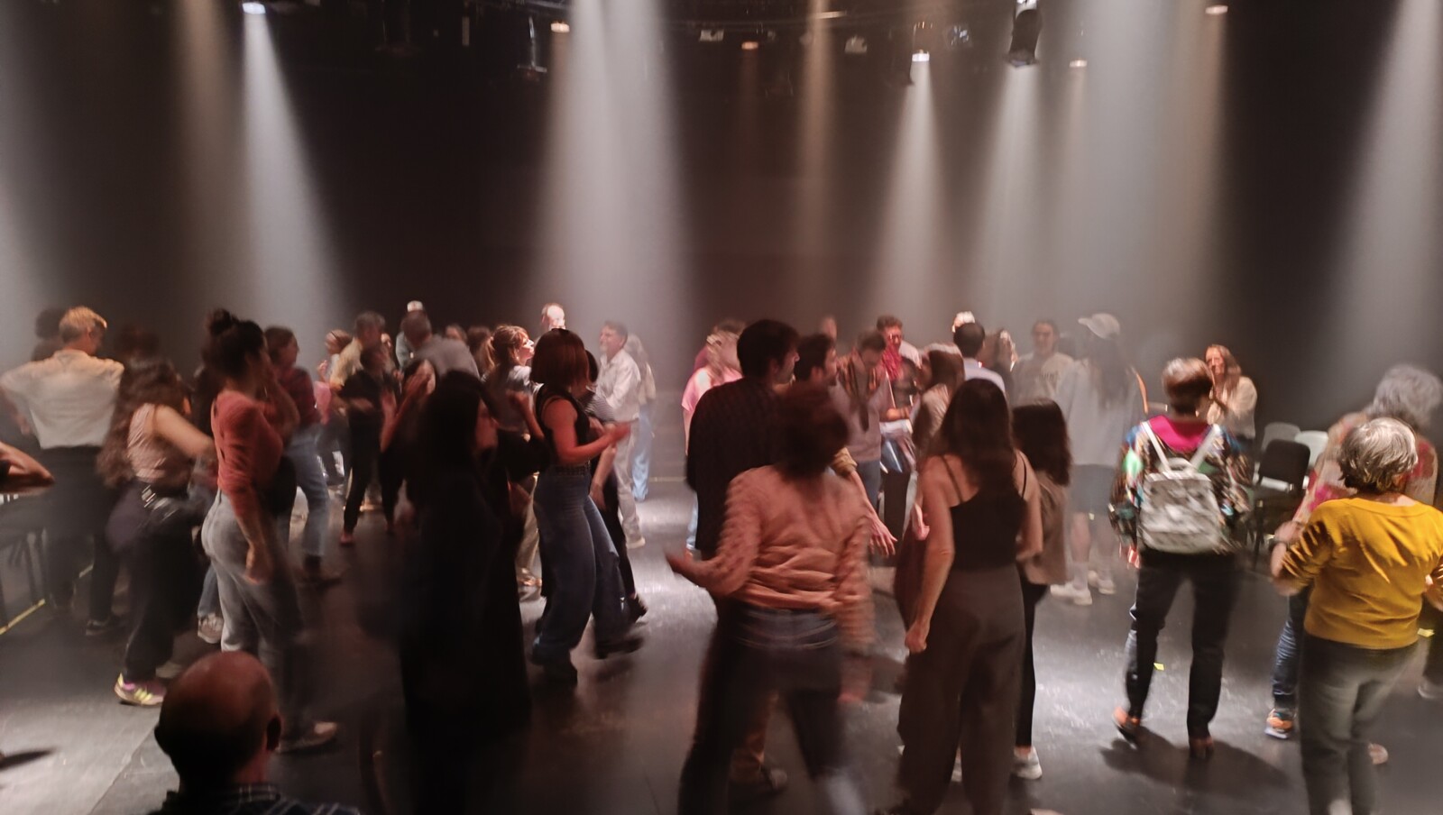 Yinka Esi Graves, Poliana Lima, Lucía Martínez, A place to dance, Alberto Revidiego, Teatro Clásico, EIDÔLON, Aristófocles eterno, Teatro Central 