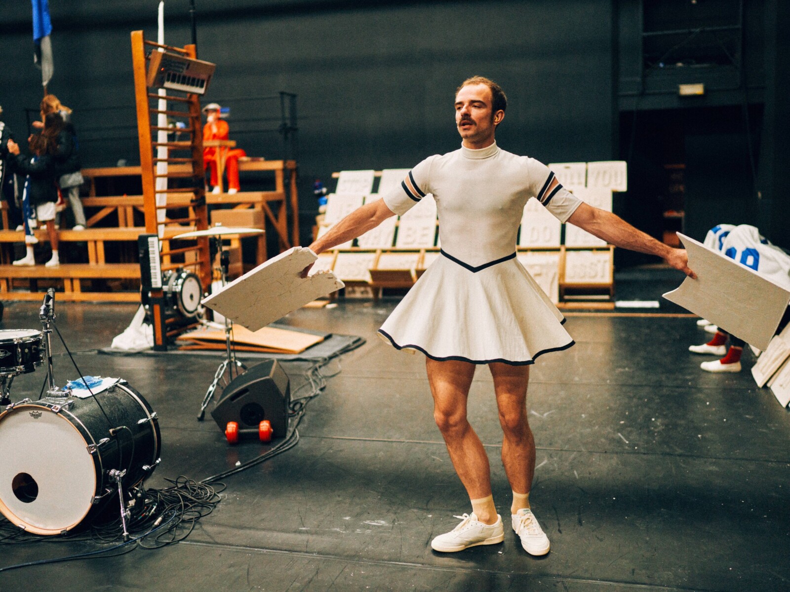 Tempo, One Song, Miet Warlop, Alberto Revidiego, Teatro Clásico, EIDÔLON, Aristófocles eterno, Teatro Central