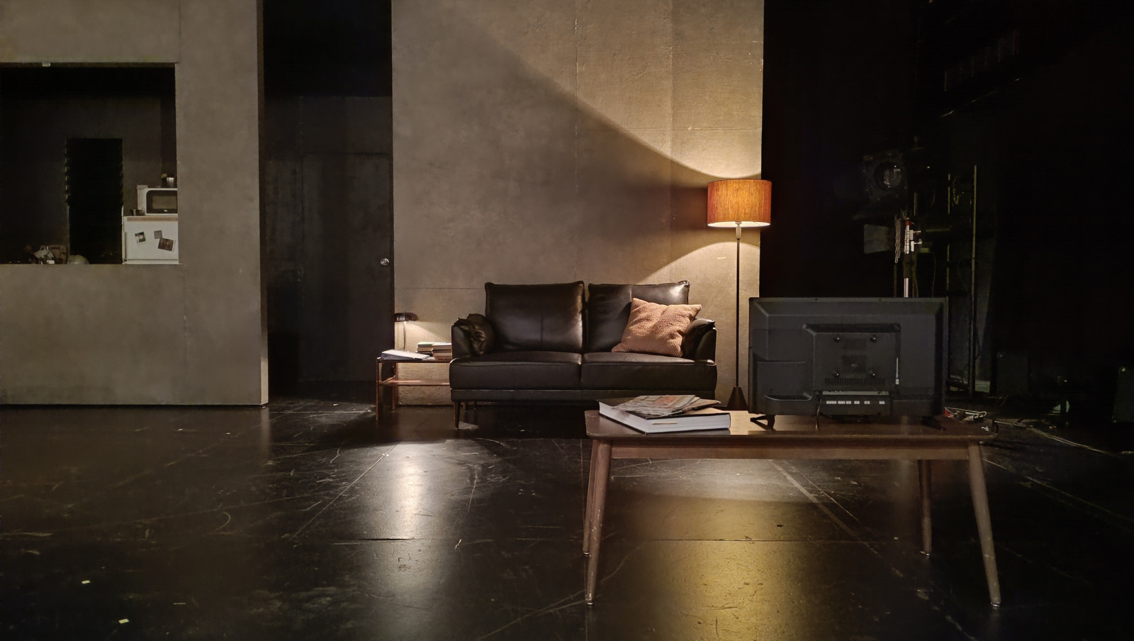 VULCANO, Victoria Szpunberg, Andrea Jiménez, CDN, Alberto Revidiego, EIDÔLON, Aristófocles eterno, Teatro Central