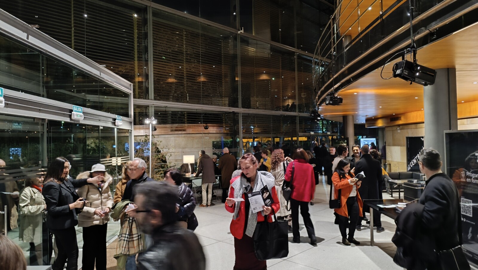 La Zaranda, TODOS LOS ÁNGELES ALZARON EL VUELO, Alberto Revidiego, Teatro Clásico, EIDÔLON, Aristófocles eterno, Teatro Central