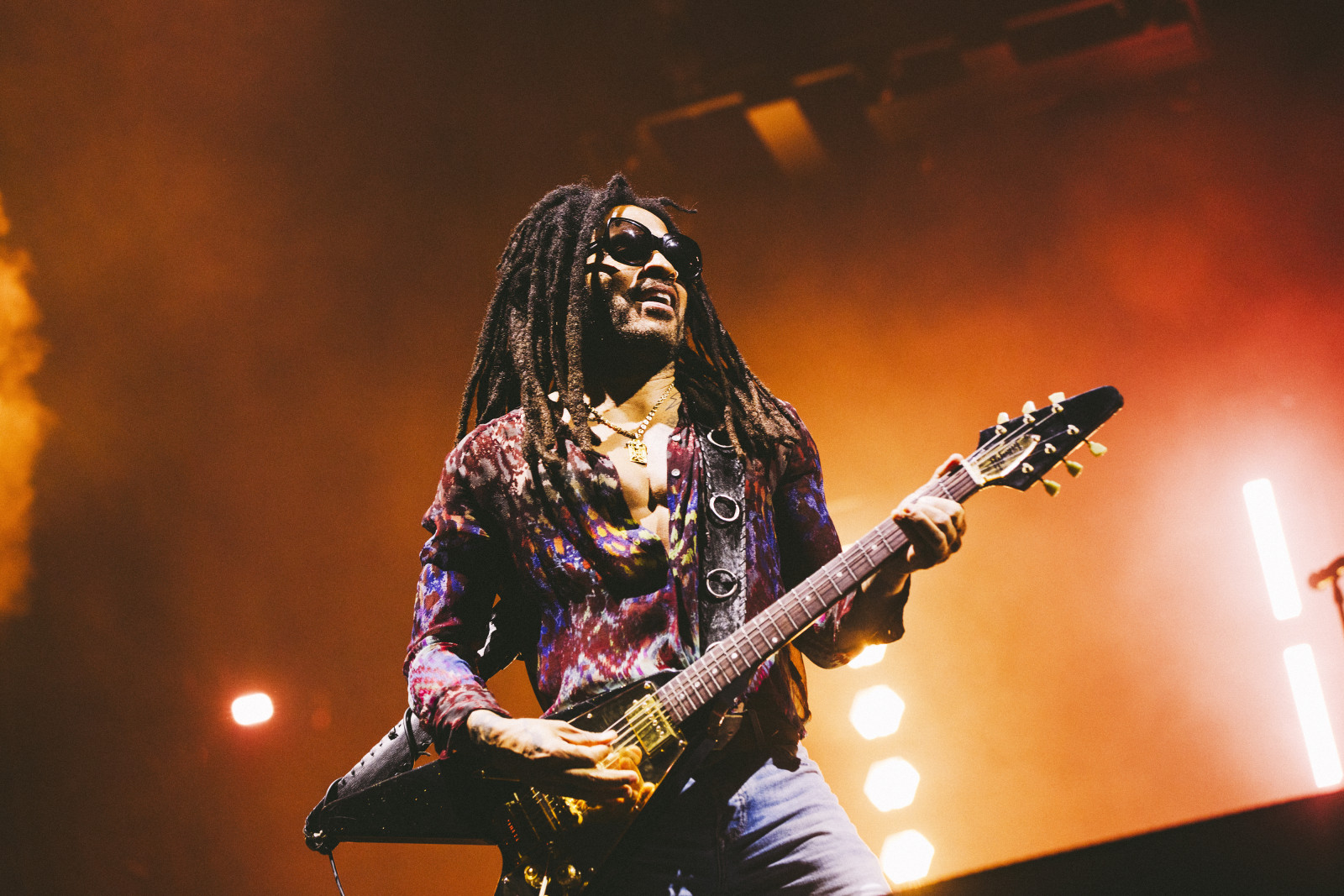 Lenny Kravitz, Icónica Santalucía Sevilla Fest, Icónica, Alberto Revidiego, Partitura para el Fuego, Vilama, rock, festival, Sevilla