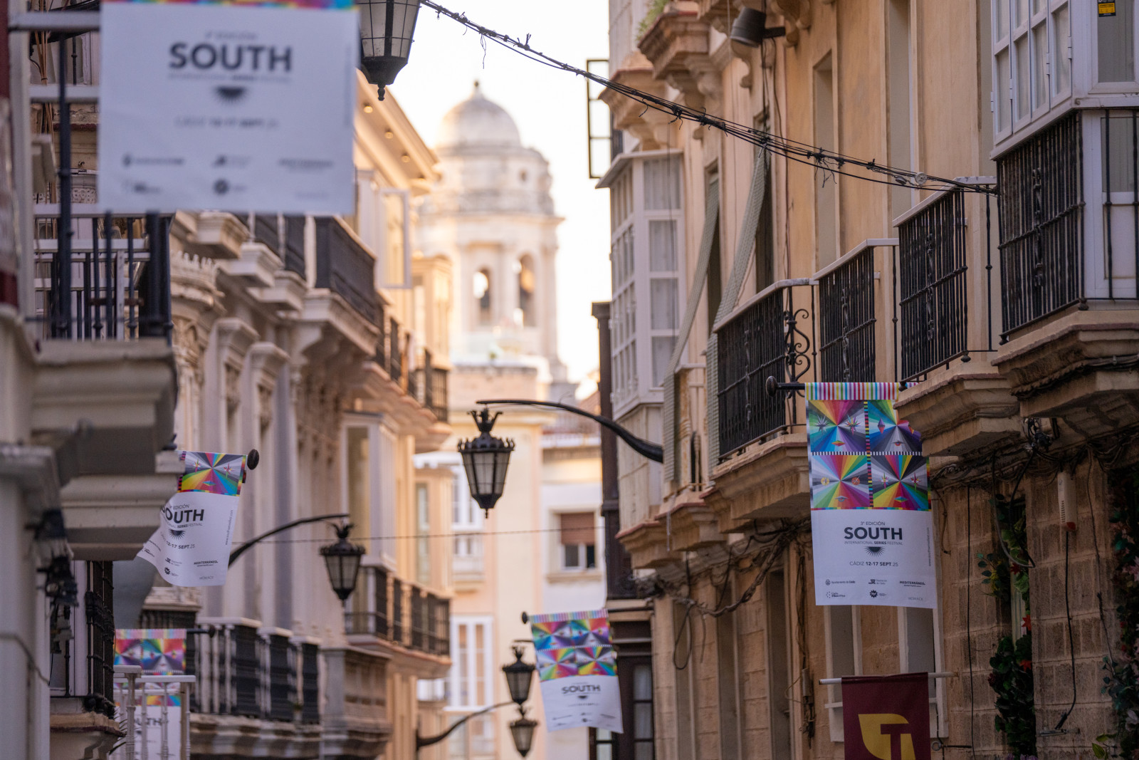 SOUTH, cine, series, Cádiz, Mapa Desbloqueado, La butaca del Enmascarado, Alberto Revidiego